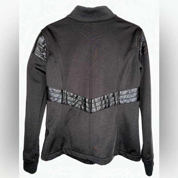 FABLETICS Black Jacket Size Medium - Picture 3 of 8